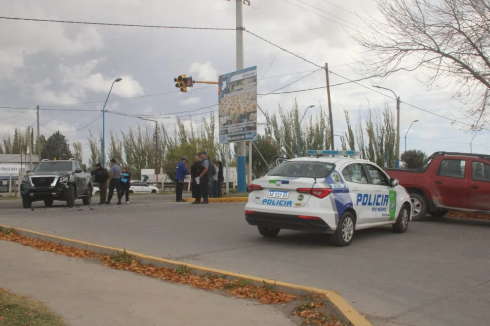 El choque ocurrió el lunes por la mañana en San Juan y Brasil. Foto (Tania Domenicucci-ANR).