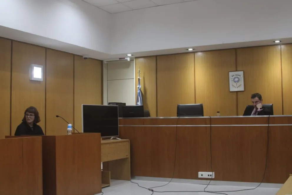 La audiencia se realizó esta tarde en los tribunales provinciales de la calle San Luis y Avenida Roca. FOTO: Tania Domenicucci (ANRoca)