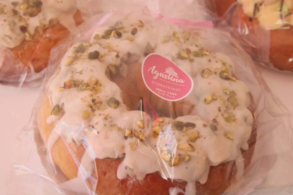 Además de los huevos, las roscas también son las más pedidas en Pascuas. Foto: (Tania Domenicucci - ANRoca)
