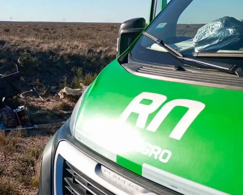 Una ambulancia del Siarme y la policía trabajan en el lugar. Foto (archivo).