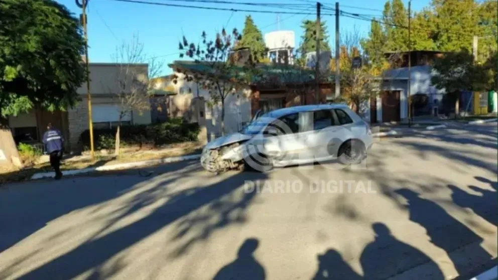 El choque ocurrió alrededor de las 8,30 en calle Belgrano. Foto (LCR)