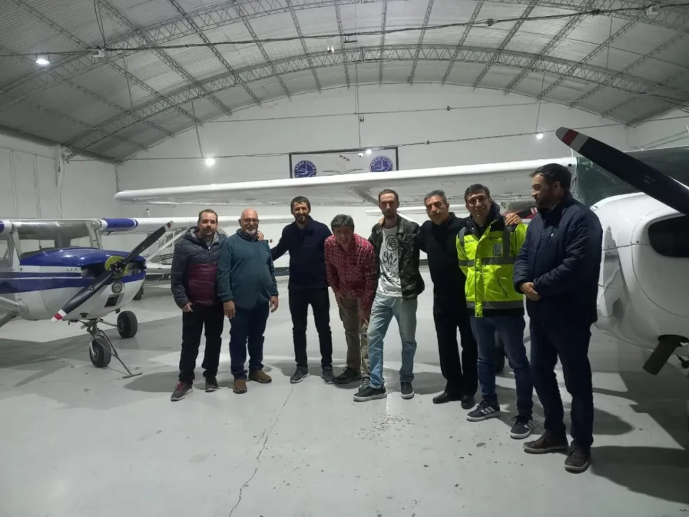 Con más de siete décadas de historia, el Aeroclub General Roca continúa siendo un pilar en la formación de pilotos en la región. (Fotos Tania Domenicucci-ANR)