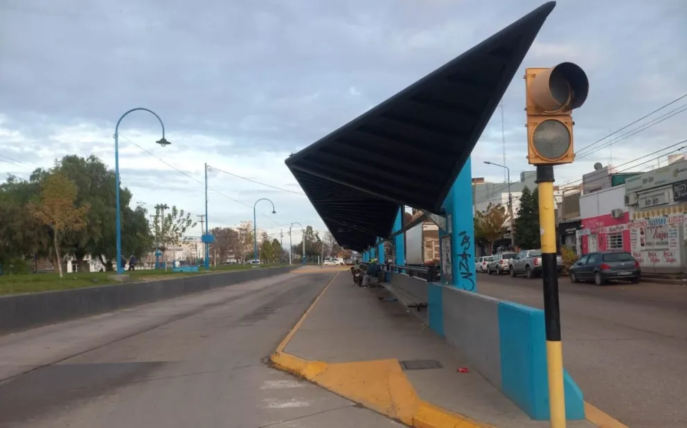 El gremio convocó a una medida nacional que afecta a todas las líneas.  (Fotos Tania Domenicucci-ANR)