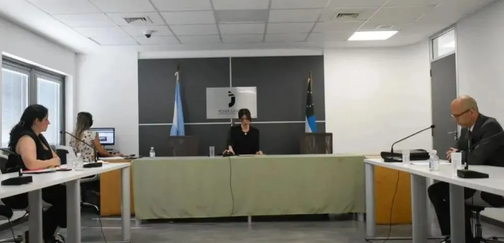 Amaro hizo una serie de advertencias a la acusada. Foto archivo.