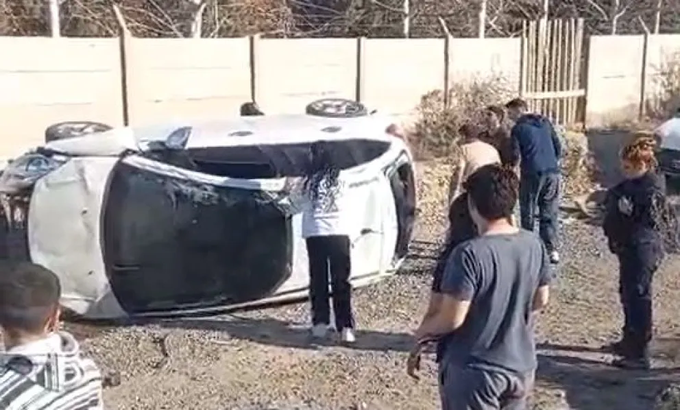 A pocos metros de la intersección con la Ruta Provincial N.° 6.