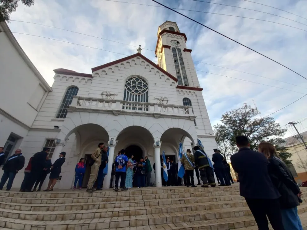 Autoridades de la policía de Río Negro, de la Policía Federal e instituciones participan de la actividad. FOTO: Tania Domenicucci. ANRoca 