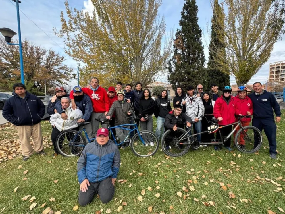 Los estudiantes del CET 1 desarrollaron también una bicicleta tandem. Foto (CET 1).