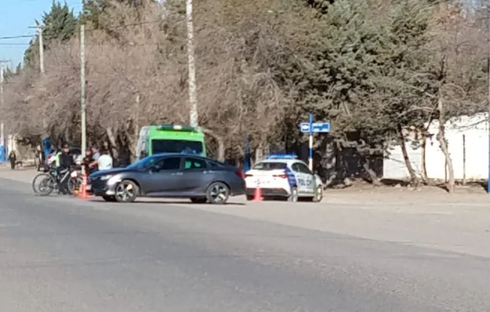 El auto que estuvo involucrado en el siniestro, no hubo interrupción del tránsito. Foto: Gentileza