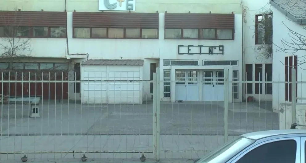 El estudiante fue armado y los propios compañeros avisaron a las autoridades. |Foto gentileza Canal 10