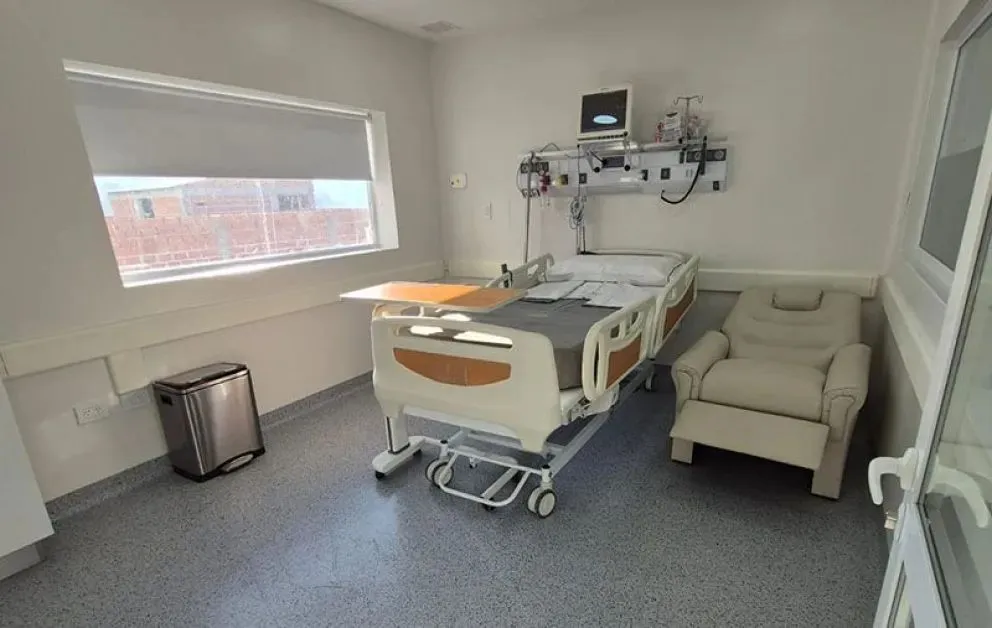 Un nuevo concepto en la atención de pacientes de terapia intensiva incorporó un centro de salud privado del Alto Valle. (Foto LCR)