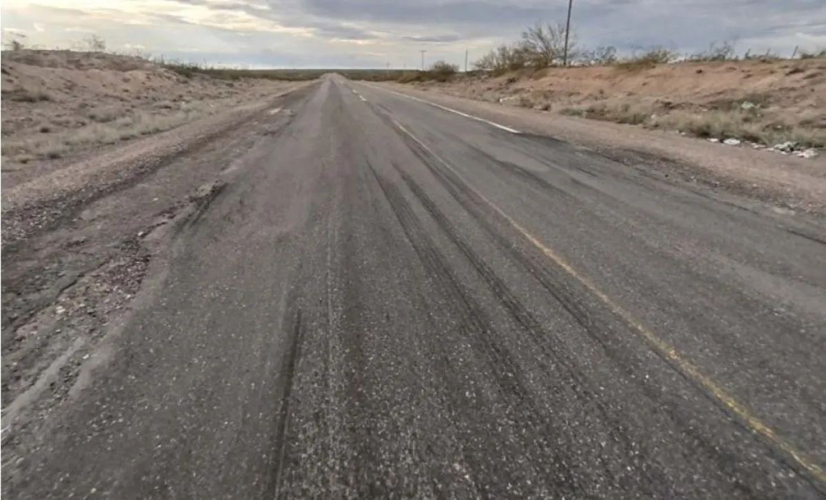 Abulamientos, piel de cocodrilo, ahuellamiento, en toda la traza de Ruta 22 en la provincia. Foto (Gobierno de Río Negro).
