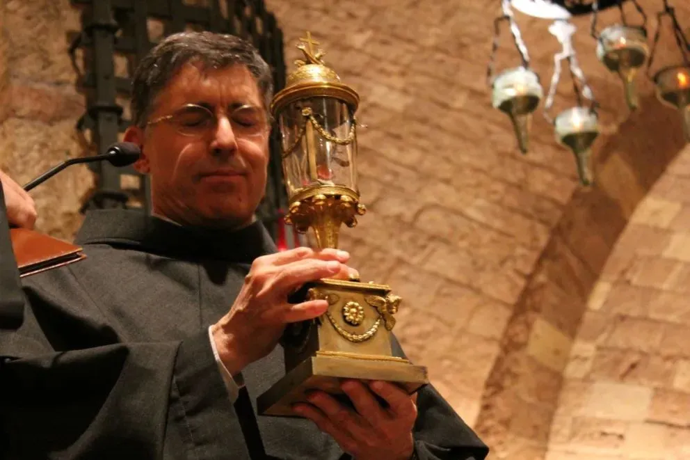 Fray Carlos Trovarelli fue ordenado sacerdote en 1991 en la parroquia de Cinco Saltos. Foto: gentileza ofmconv.net.