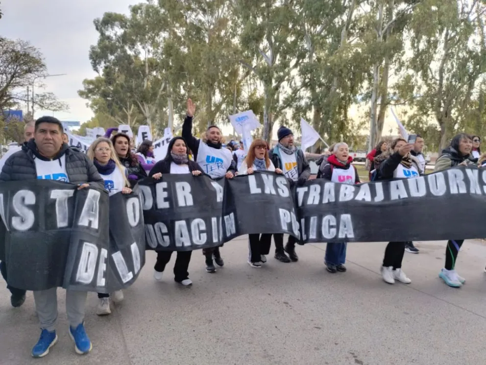 El Ministerio de Educación confirmó que aplicará descuentos por los días no trabajados. (Foto Unter)