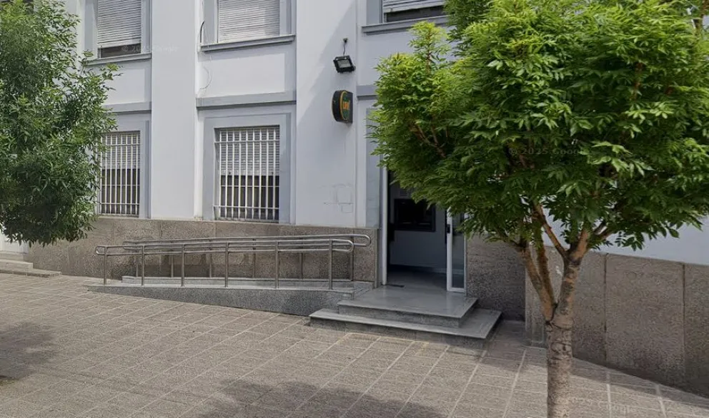 Los daños fueron constatados por la Policía, Ya se inició una investigación para dar con la responsable del ataque. Foto archivo.