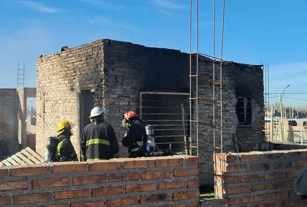 También aceptan donaciones de mesas, sillas, fuentes, cubiertos y de ropa. (Foto gentileza)
