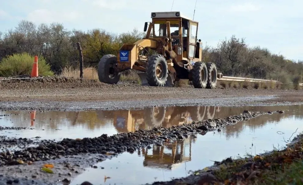 Las lluvias de los últimos días generaron inestabilidad en un tramo de la Ruta Provincial N° 7 cerca de Valle Azul. (Foto archivo)