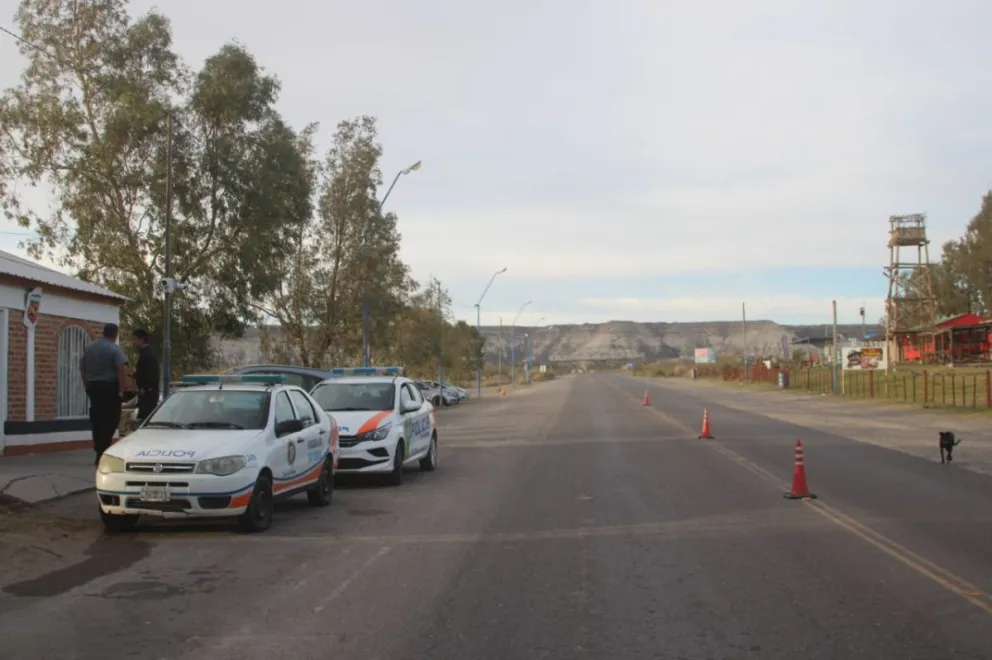 Un oficial del Cuerpo de Seguridad Vial de Paso Córdoba llevó adelante la búsqueda. Foto: (Tania Domenicucci)