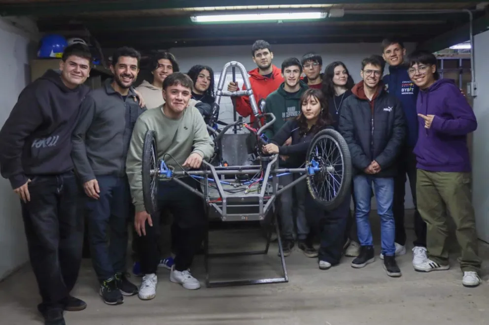  El CET N.º 1 dice presente cada año en el Desafío Eco YPF. En esta edición 2025, el equipo redobla el esfuerzo para llegar con todo a Entre Ríos.(Fotos Tania Domenicucci-ANR)
