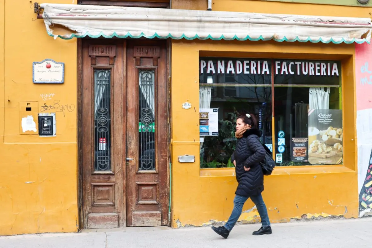 Panader&iacute;a Am&eacute;rica es la m&aacute;s antigua de la ciudad que a&uacute;n se mantiene en pie. Foto: (Tania Domenicucci)