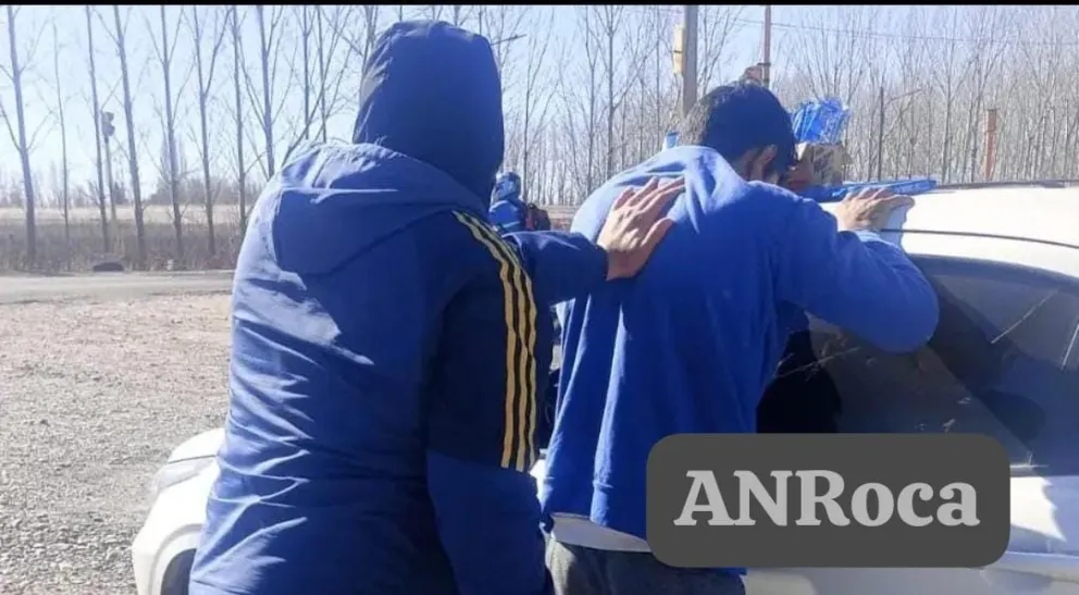 La policía estaba tras los pasos del detenido hasta que lograron dar con el. 