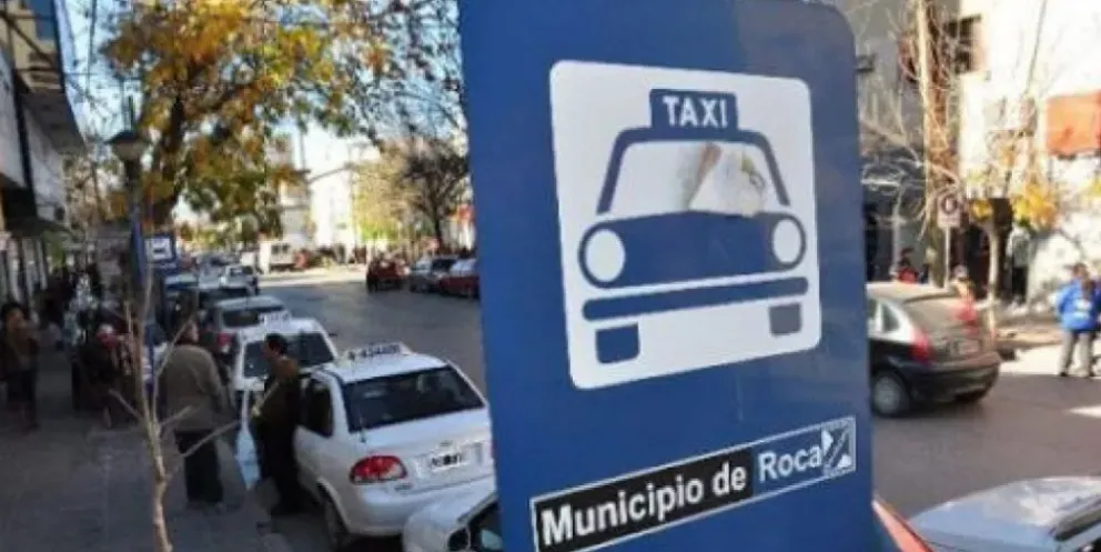 Ya hay varios autos que operan con UBER en Roca. 