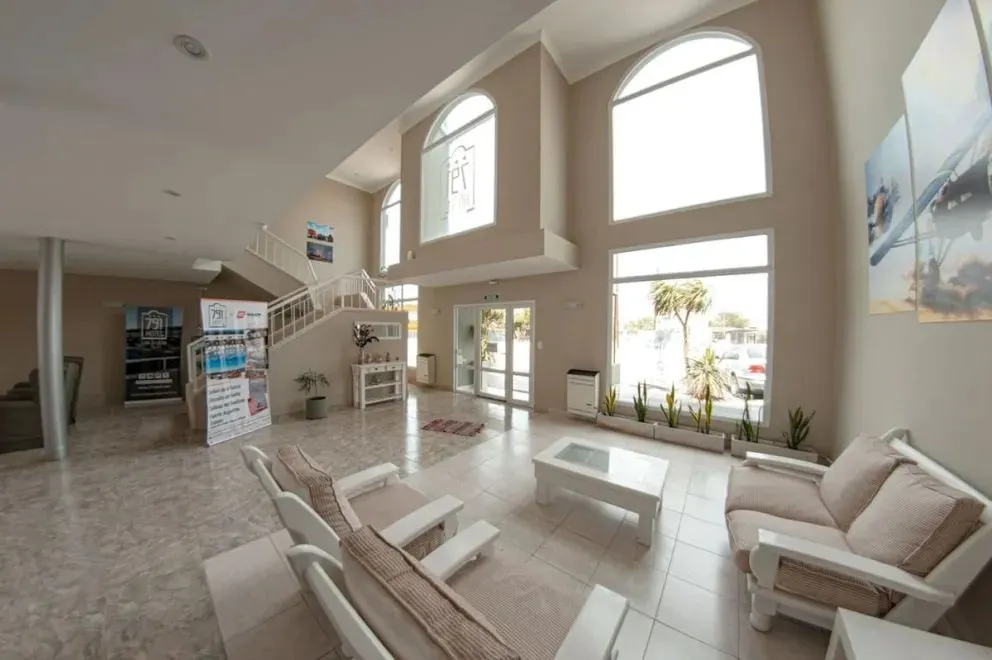 Hotel 791 de Las Grutas.