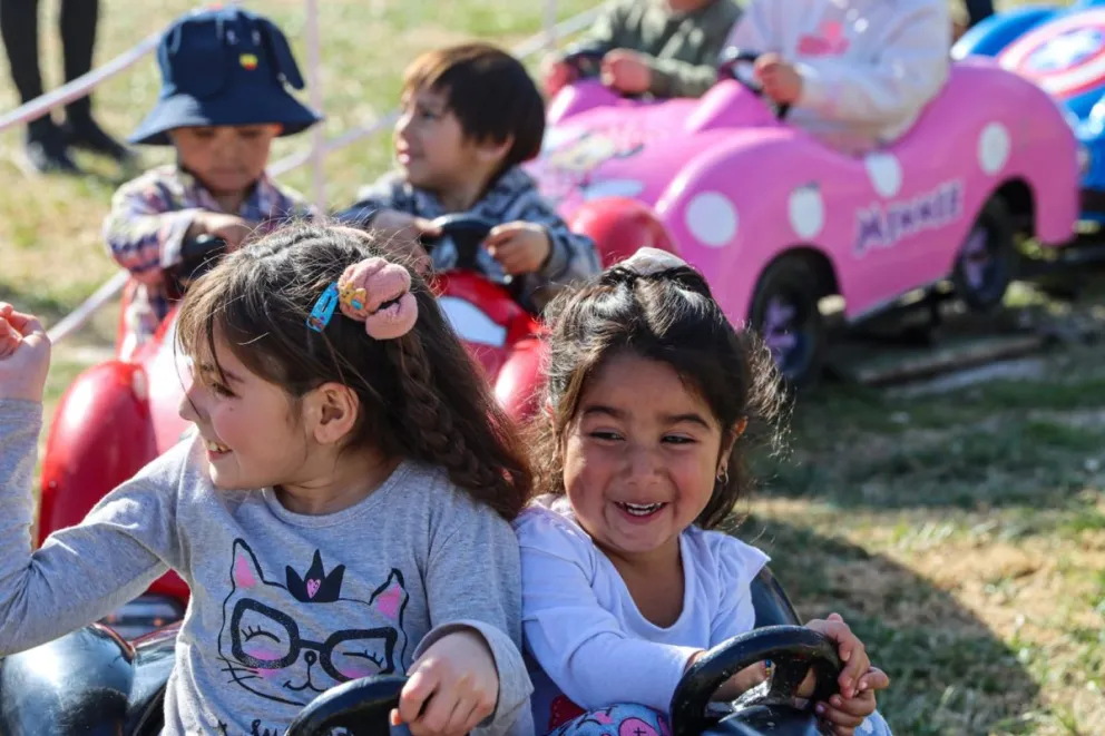 Los mas chicos disfrutaron de las diferentes propuestas que ofrecía el espacio.(Fotos Tania Domenicucci-ANR)