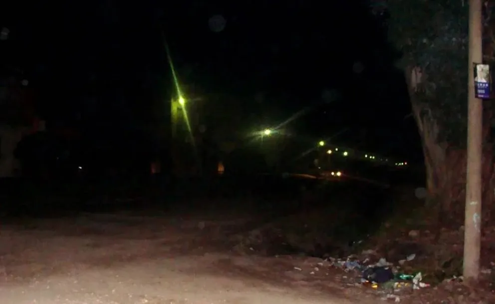 Fue clave la intervención de un testigo que fue quien dio aviso a la policía  y relató toda la violenta situación que padeció la mujer.