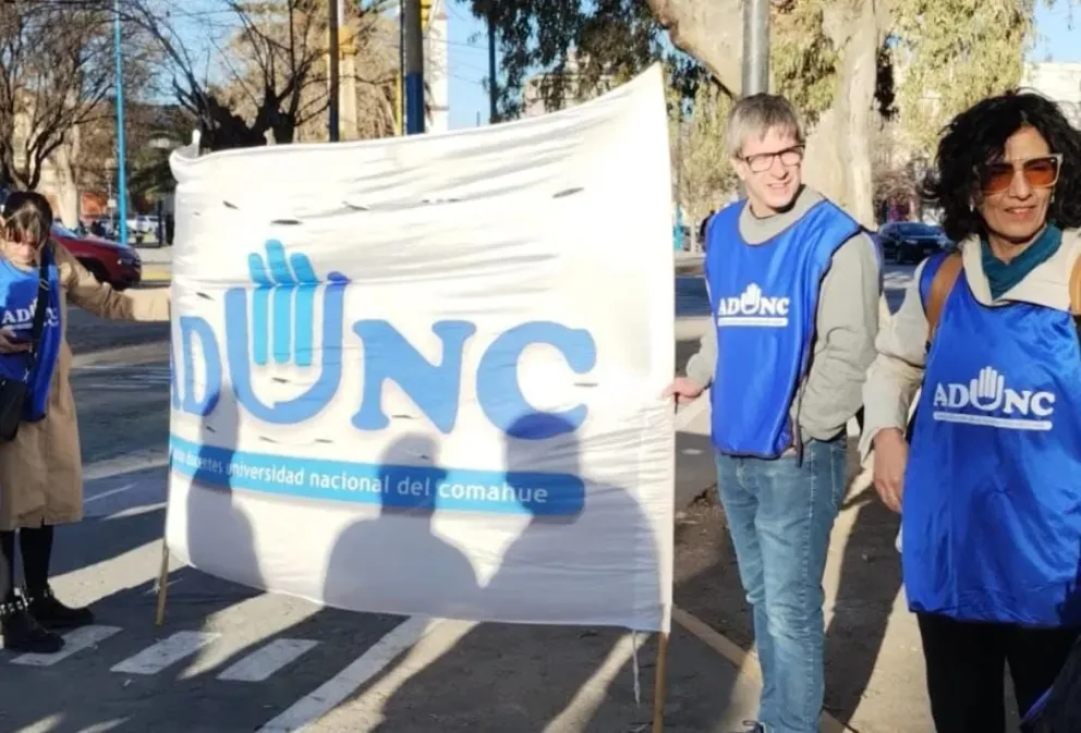 Un total de 57 universidades nacionales adhirieron al paro de la semana pasada. (Foto gentileza adunc_comahue)