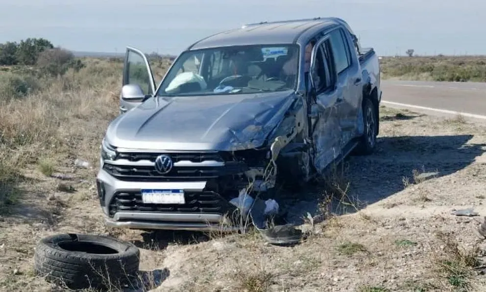 El incidente ocurrió minutos antes de las 13:00 de este martes, sobre la Ruta Nacional 22. (Foto gentileza)