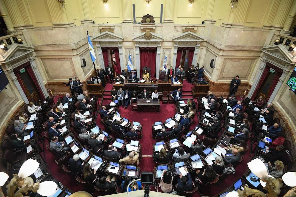 Se desactivaron cuatro decretos delegados (por la ley Bases) y un Decreto de Necesidad y Urgencia (DNU).