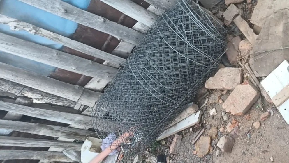 En una de las viviendas encontraron material similar al que había sido sustraído. Foto: Policía de Río Negro