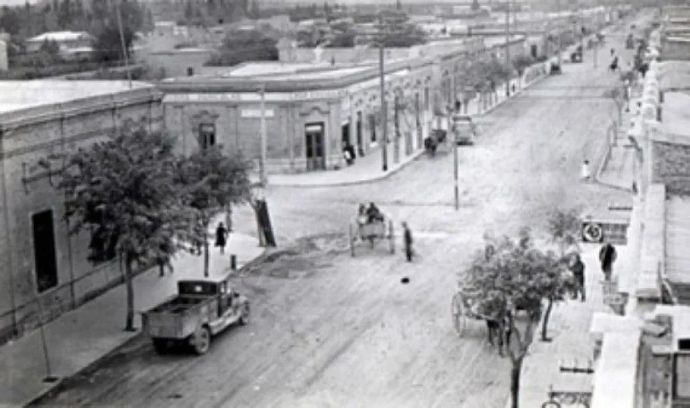 As&iacute; era el centro de la ciudad hace m&aacute;s de 100 a&ntilde;os. Foto (archivo hist&oacute;rico)
