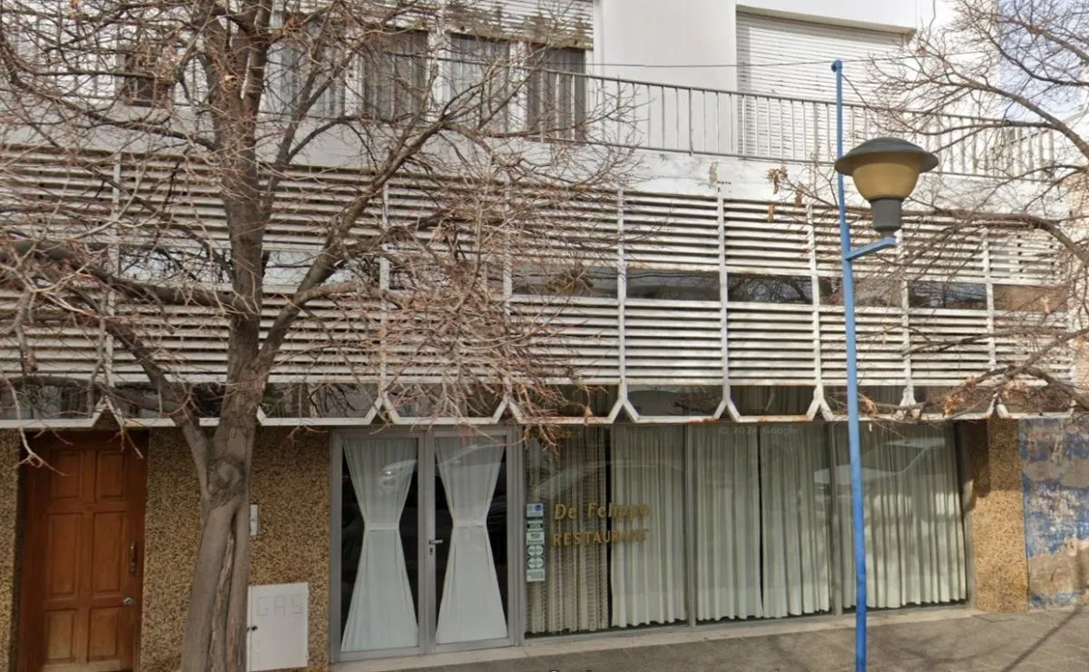 Restaurante De Felippe, una tradici&oacute;n en Roca. Foto (Maps)