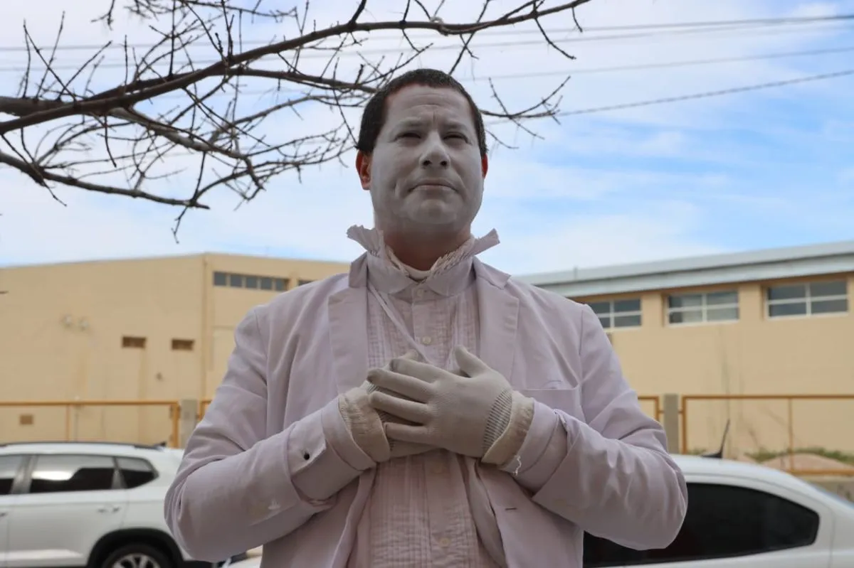 El docente tambi&eacute;n estuvo presente en la previa a la Mesa de Conciliaci&oacute;n. Foto: (Tania Domenicucci)