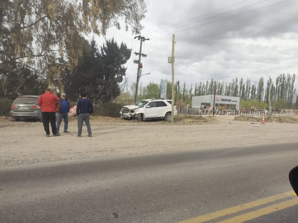 Como consecuencia del impacto, la conductora de la Suran fue trasladada al Hospital Francisco López Lima. Foto (ANR)