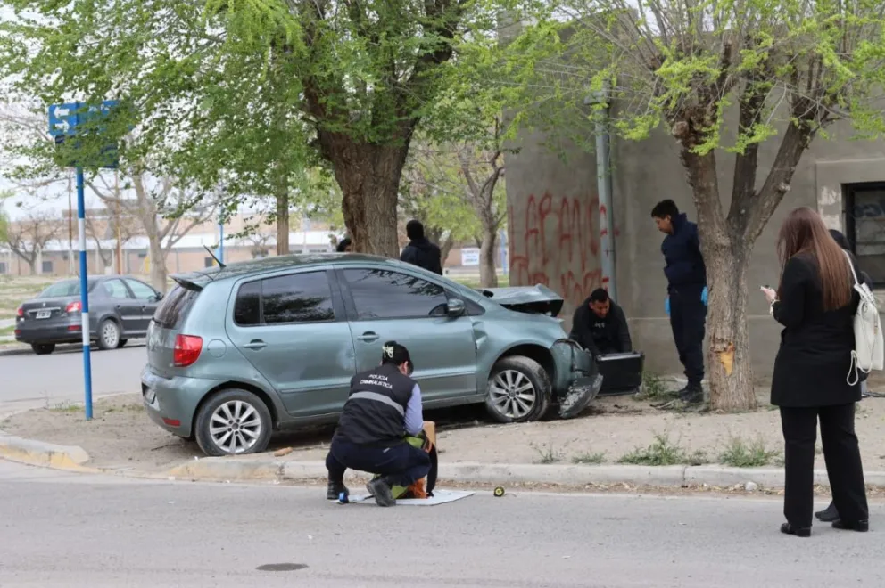 En el lugar trabaja Criminalística y Fiscalía. Foto: (Tania Domenicucci)