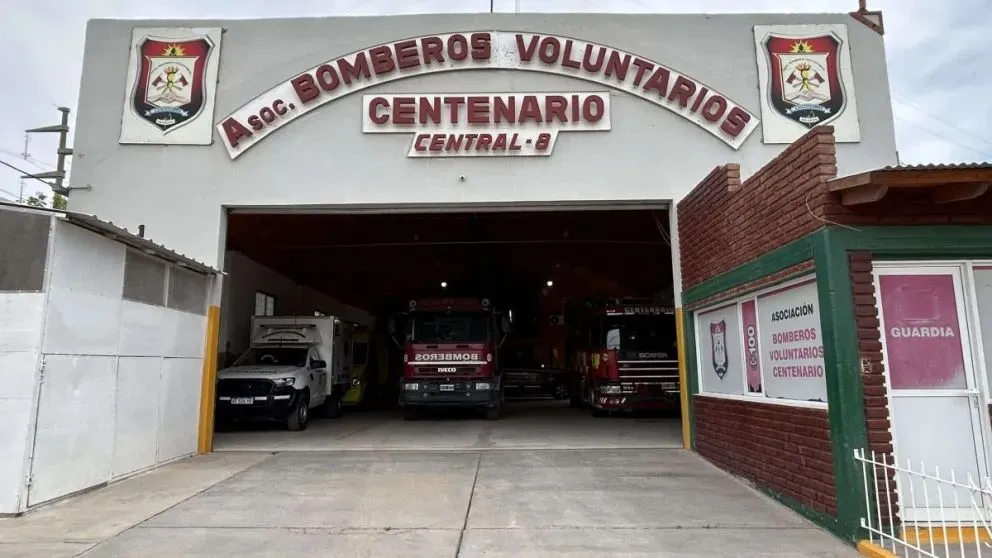 En el mismo estacionamiento el cabo logró reanimar al bebé. Foto (archivo)