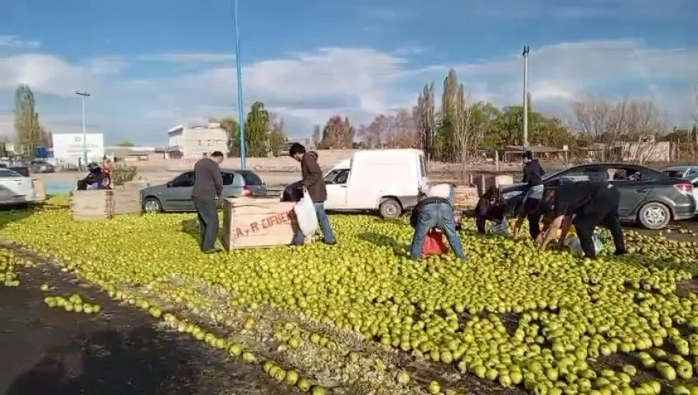 La Policía de Seguridad Vial trabajó para ordenar el tránsito y evitar accidentes.