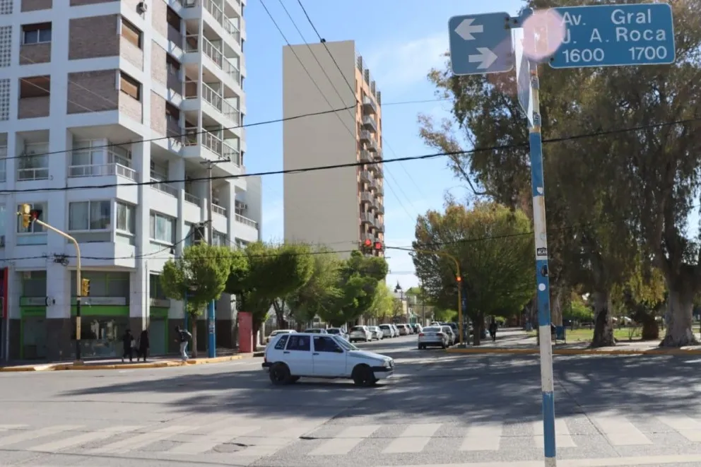 Sobre trabajadores ambulantes, recordaron que la ciudad cuenta con dos ordenanzas que regulan la actividad. (Foto Tania Domenicucci)