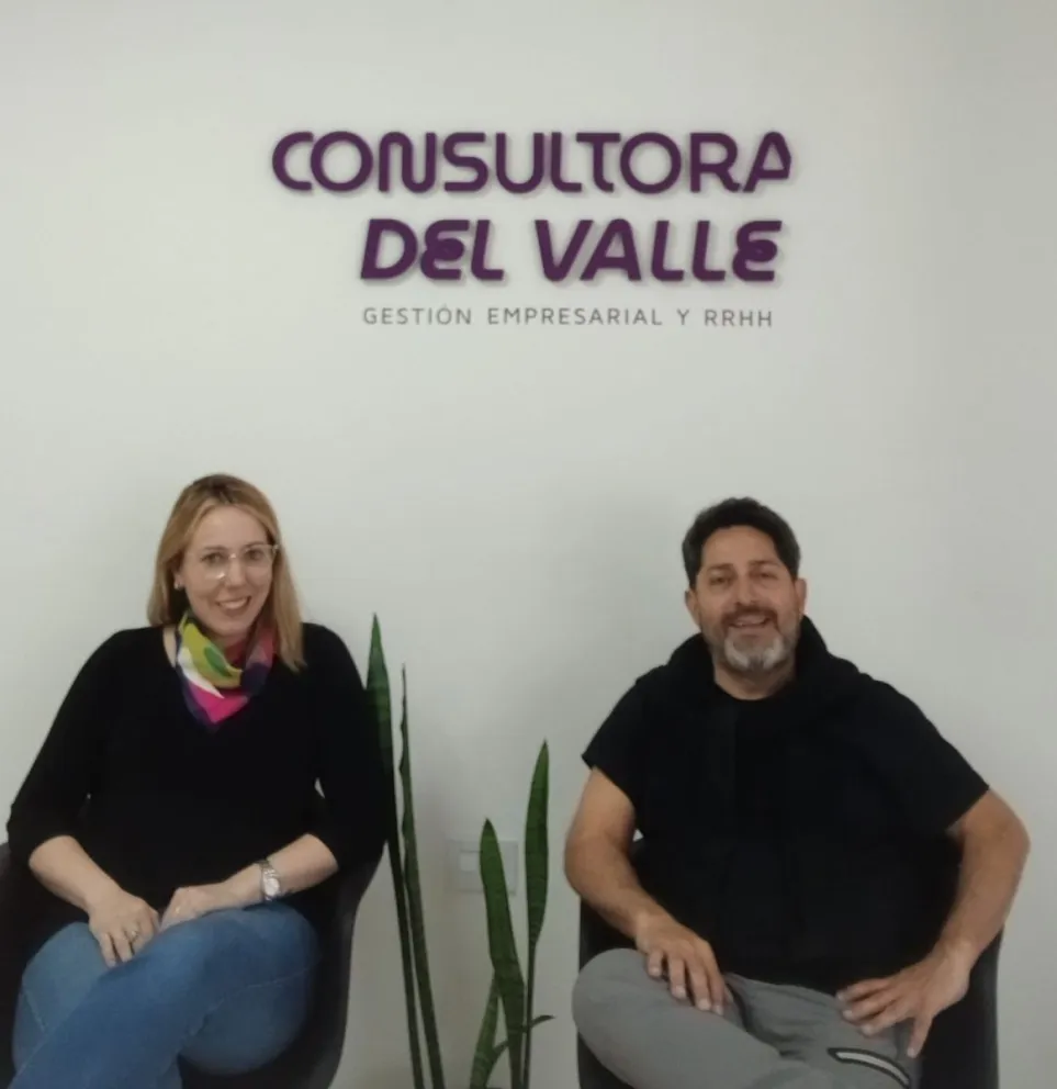 Lucía y Horacio son los Directores y Co-fundadores de la Consultora Del Valle. Foto (Gentileza)