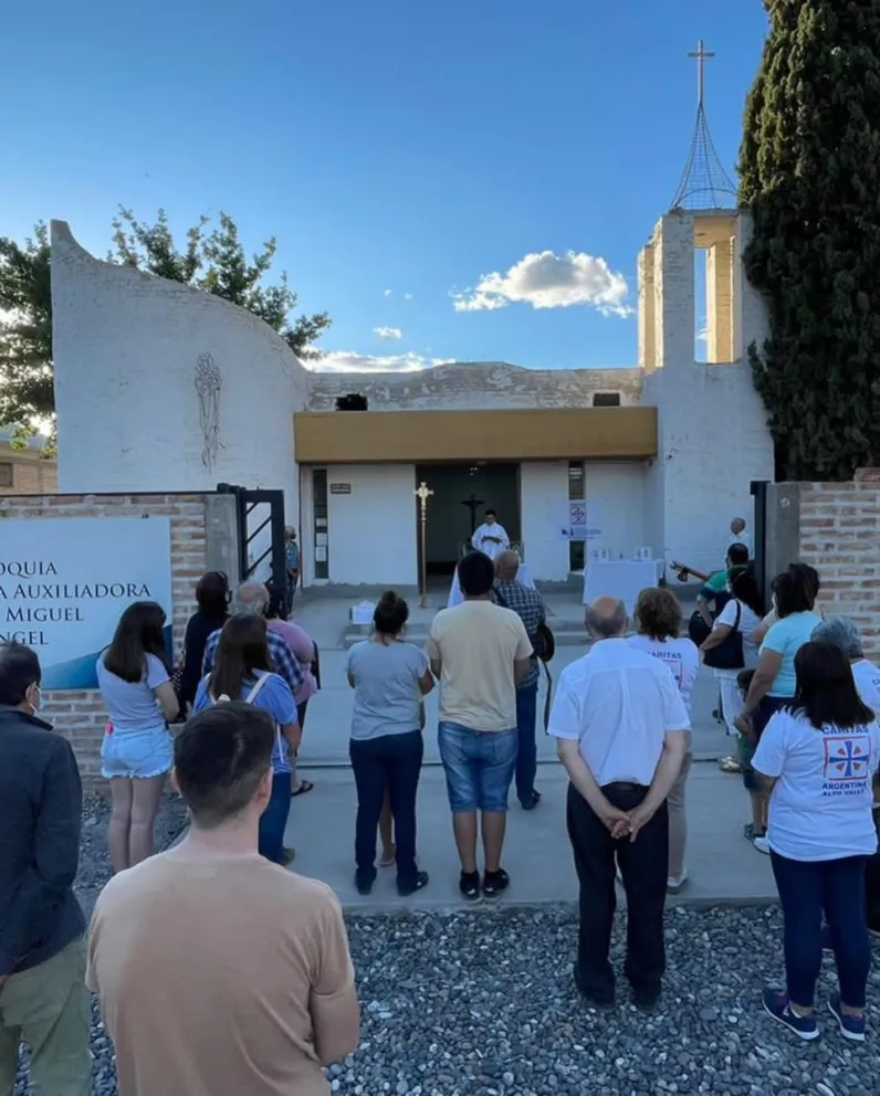 La actividad es organizada por la Parroquia María Auxiliadora y San Miguel Arcángel de Stefenelli. Foto (redes)