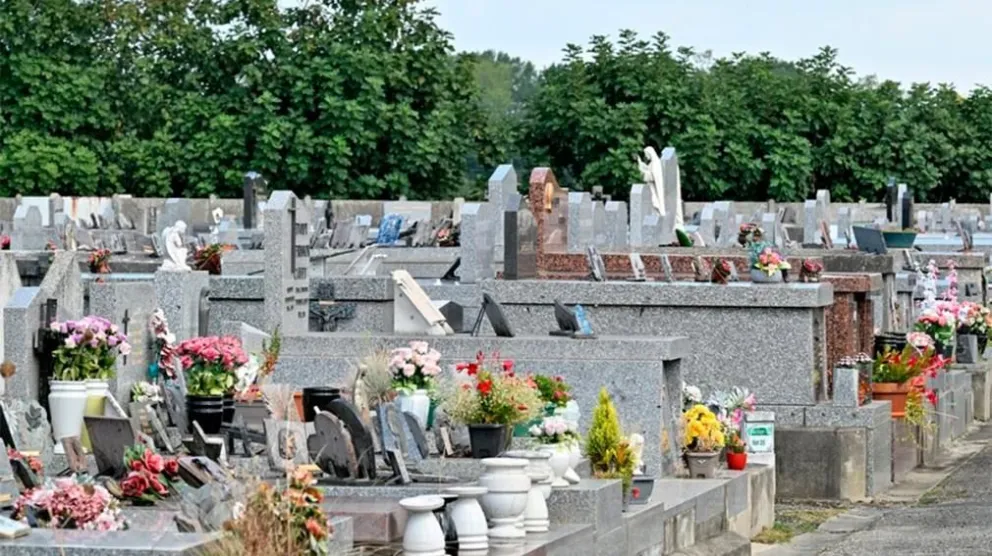 Objetos recuperados habían sido sustraídos de sepulturas del cementerio local y quedaron a disposición de la Fiscalía. Foto: archivo ANR