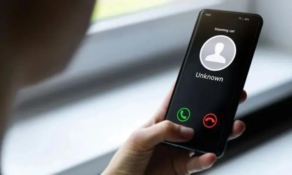 La Policía pide extremar los recaudos ante mensajes sospechosos (Foto ilustrativa).