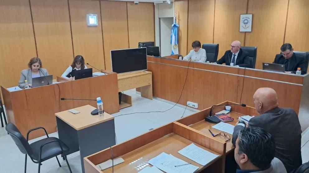 El juicio se desarrolló en Roca, por hechos ocurridos en Allen en febrero de 2023. La sentencia se conocerá este viernes.
Foto: Poder Judicial de Río Negro