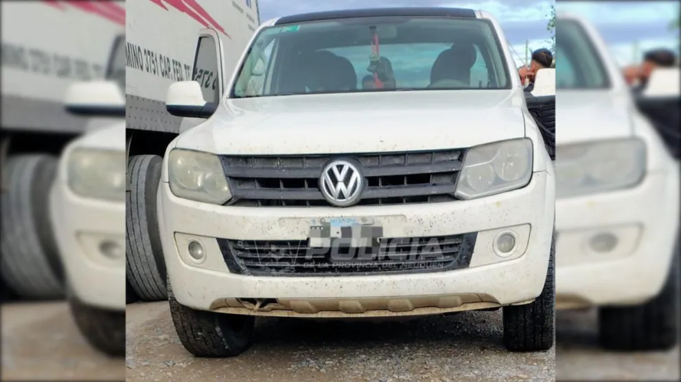 La camioneta fue secuestra en medio del allanamiento en Roca. Foto: Policía de Neuquén