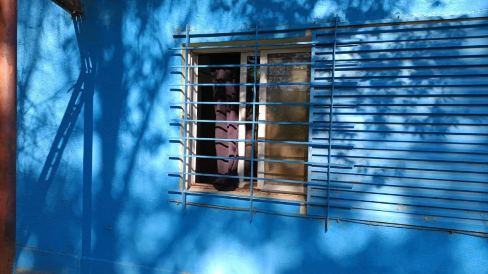 Las perdidas fueron materiales con daños en las instalaciones, aún se desconoce la identidad del autor del robo. Foto gentileza.