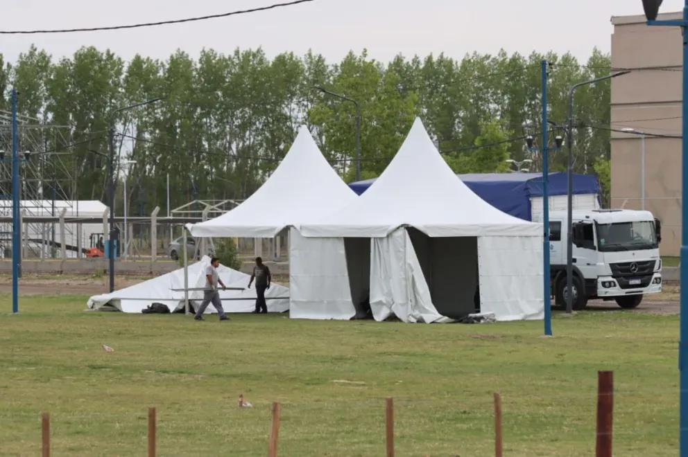 Ya iniciaron los preparativos para el Festival de la Sidra 2025. Fotos Tania Domenicucci-ANR