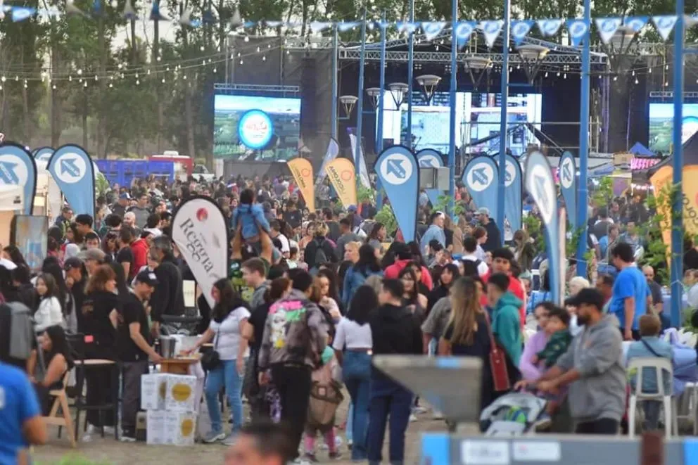 Se espera una gran convocatoria para el fin de semana en el predio del Festival de la Sidra. Foto: ediciones pasadas, archivo.