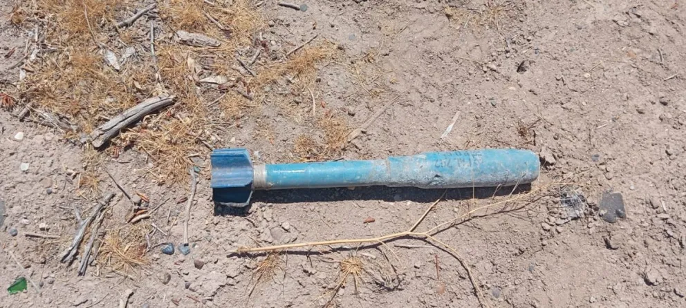 El jueves al mediodía, empleados municipales encontraron un proyectil de arma de fuego. Foto: gentileza